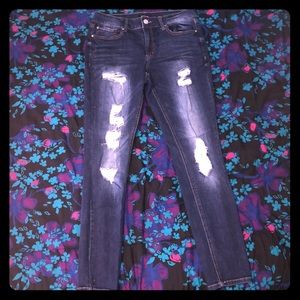 Refuge Ripped Jeans Dark Washed